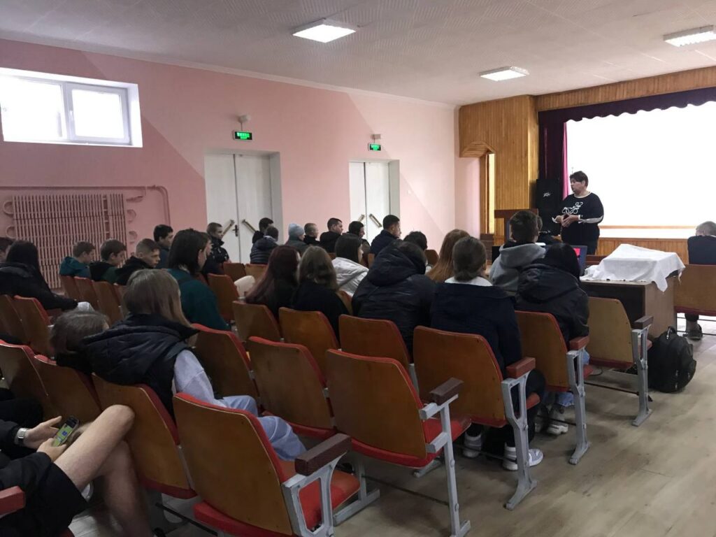 560611192_1556981909083878_7454462825839454663_n