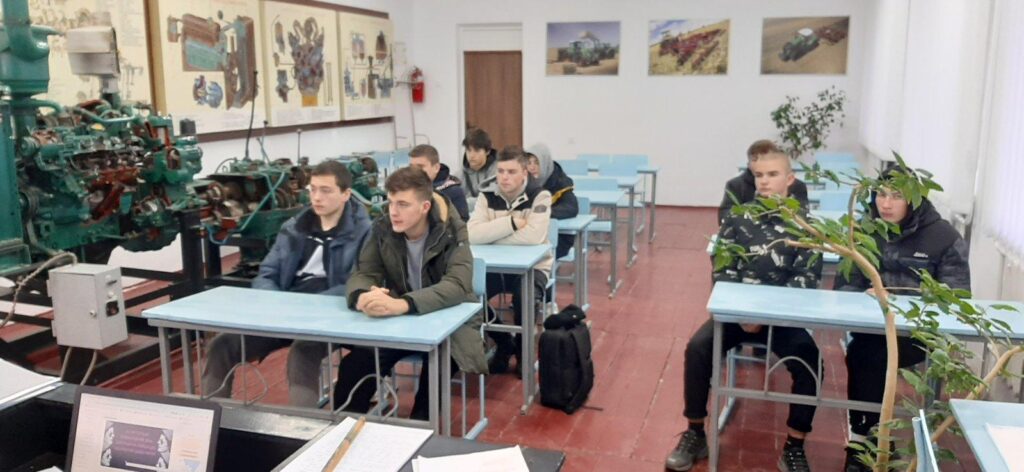 588595588_1595670865214982_5308856664484854929_n