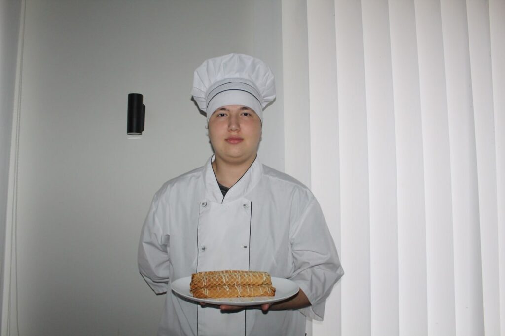 589550254_1600685271380208_1246473645810420541_n