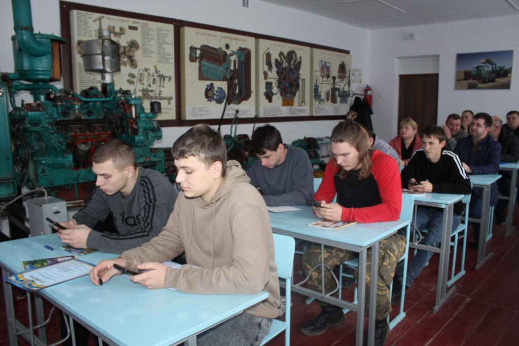 597397891_1607913147324087_631468969791811129_n